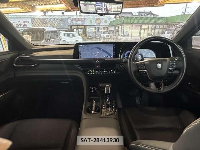Toyota CROWN 2024-12 8875595-2