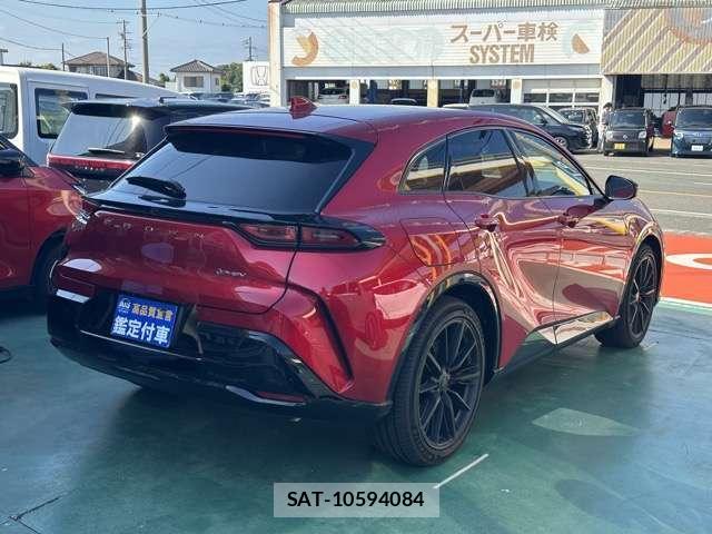 Toyota CROWN 2024-07 8875602-1