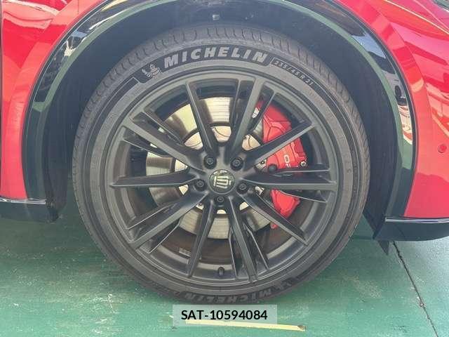 Toyota CROWN 2024-07 8875602-15