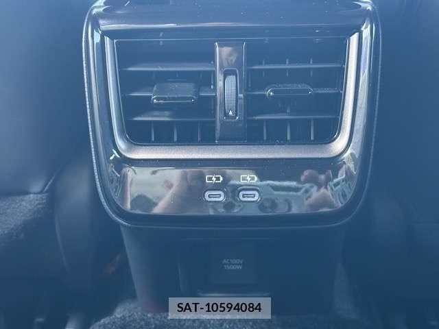 Toyota CROWN 2024-07 8875602-8