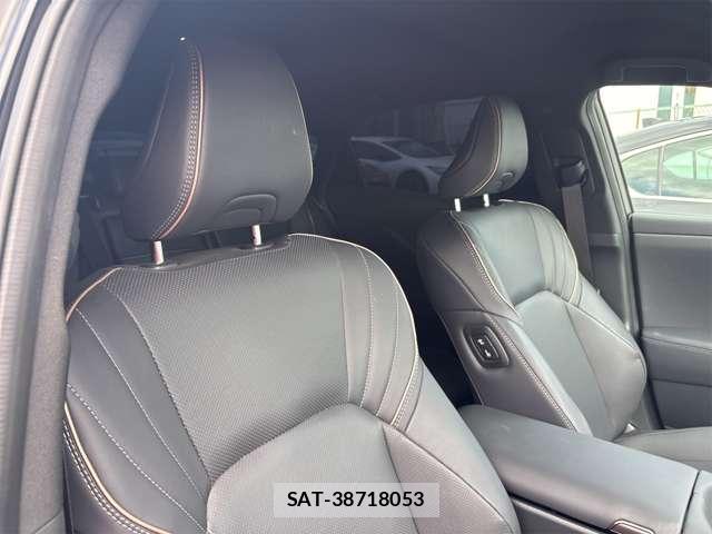 Toyota CROWN 2025-07 8875763-11