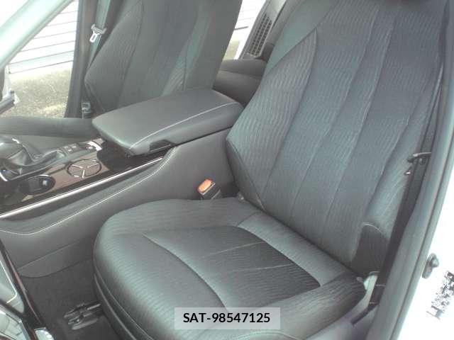 Toyota CROWN 2019-05 8872992-14