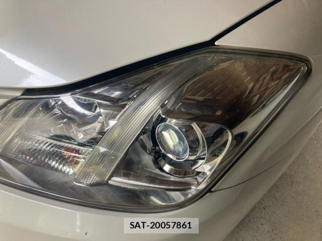 Toyota CROWN 2008-11 8873362-2