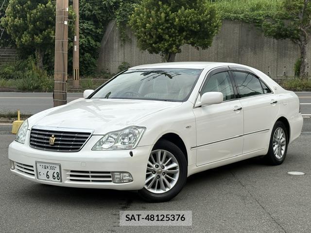 Toyota CROWN 2004-08 8873831-2