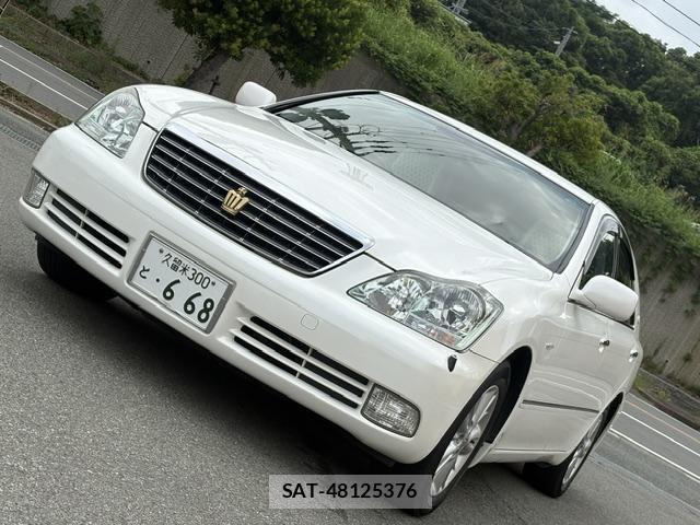 Toyota CROWN 2004-08 8873831-4
