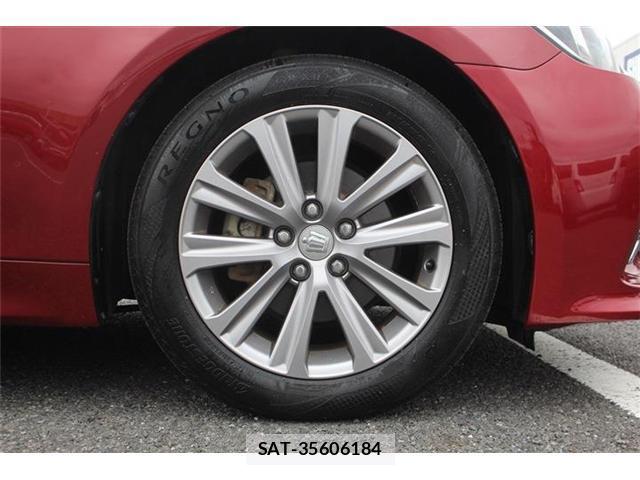 Toyota CROWN 2015-11 8874579-10