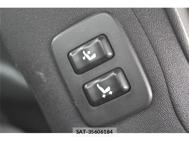 Toyota CROWN 2015-11 8874579-4