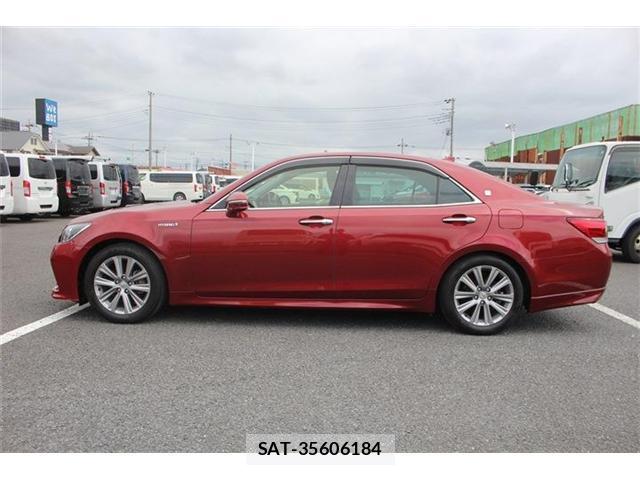 Toyota CROWN 2015-11 8874579-7