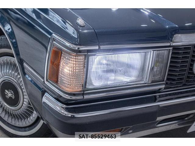 Toyota CROWN 1983-01 8875363-13