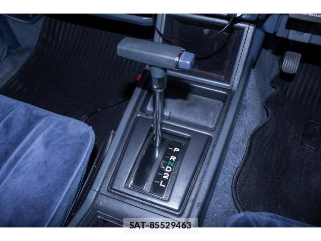 Toyota CROWN 1983-01 8875363-15