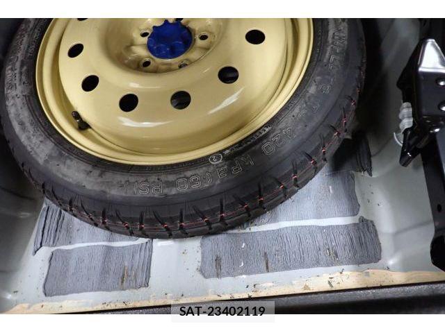 Toyota CROWN 2011-03 8875511-13