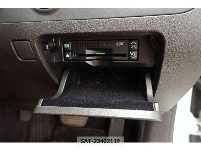 Toyota CROWN 2011-03 8875511-16