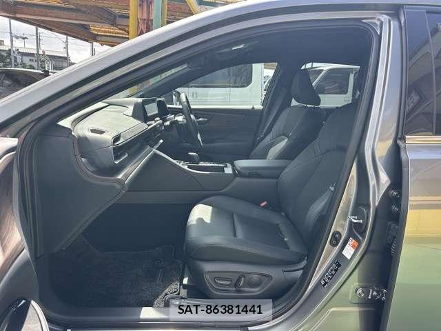Toyota CROWN 2024-05 8875591-4