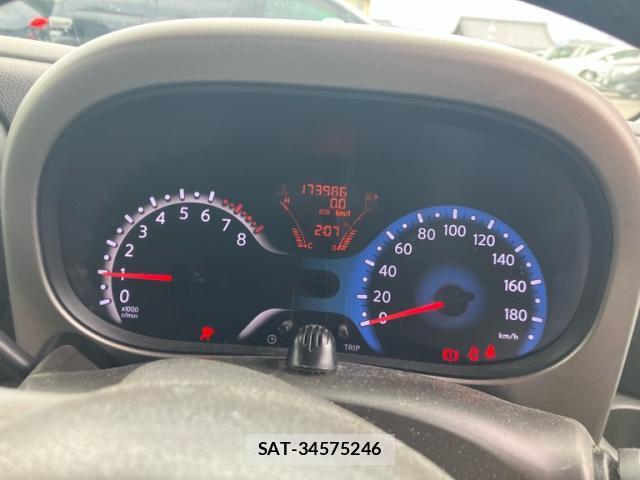 Nissan CUBE 2010-07 8873648-9