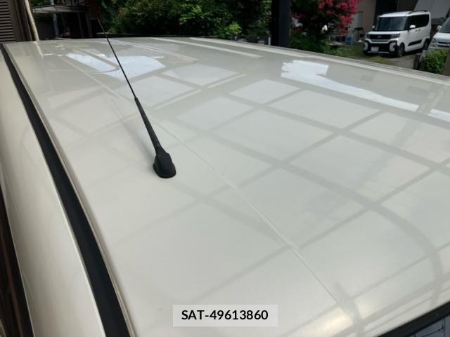 Nissan CUBE 2011-10 8874996-12