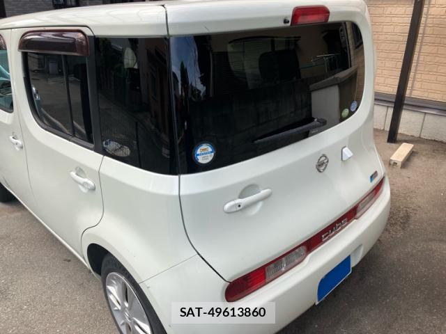 Nissan CUBE 2011-10 8874996-13