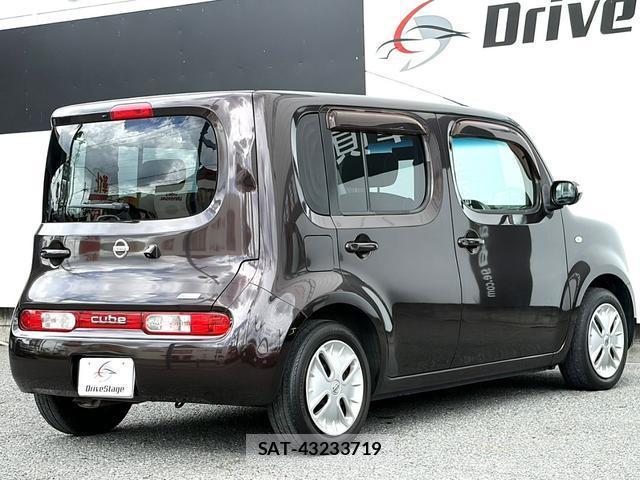 Nissan CUBE 2011-10 8875533-1
