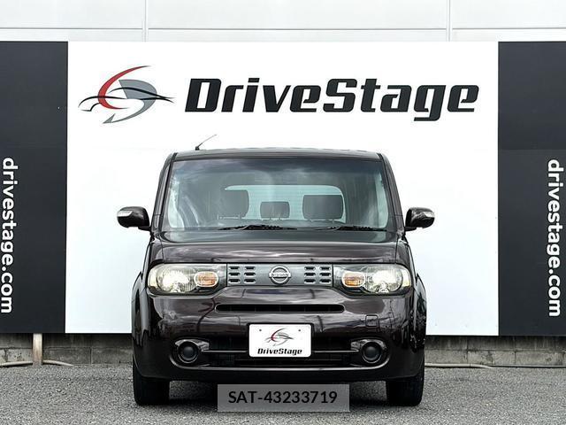 Nissan CUBE 2011-10 8875533-13