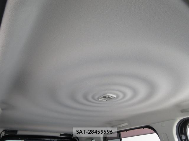 Nissan CUBE 2012-09 8875683-17