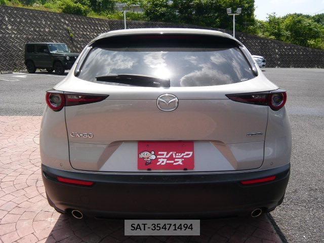 Mazda CX-30 2024-11 8873844-6
