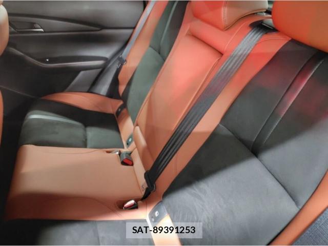 Mazda CX-30 2024-07 8875429-3