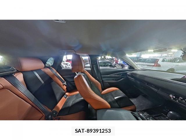 Mazda CX-30 2024-07 8875429-6
