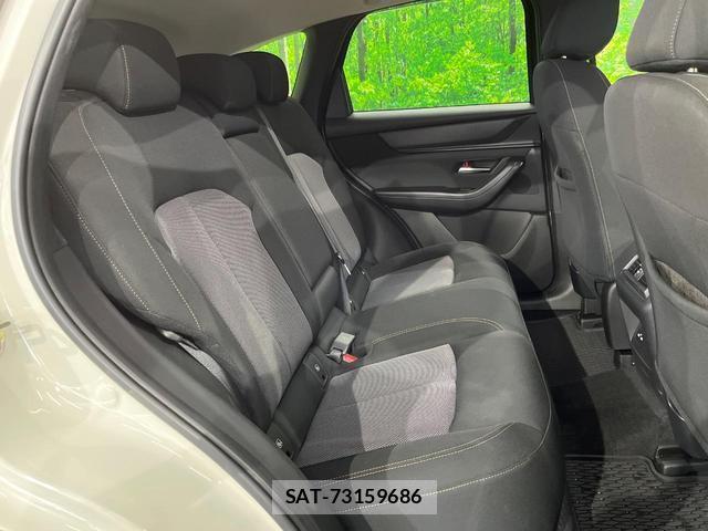 Mazda CX-60 2023-02 8873038-8