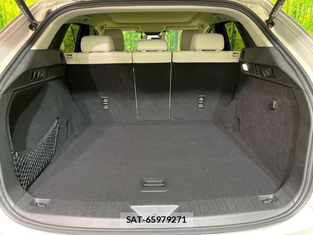 Mazda CX-60 2024-10 8873939-9