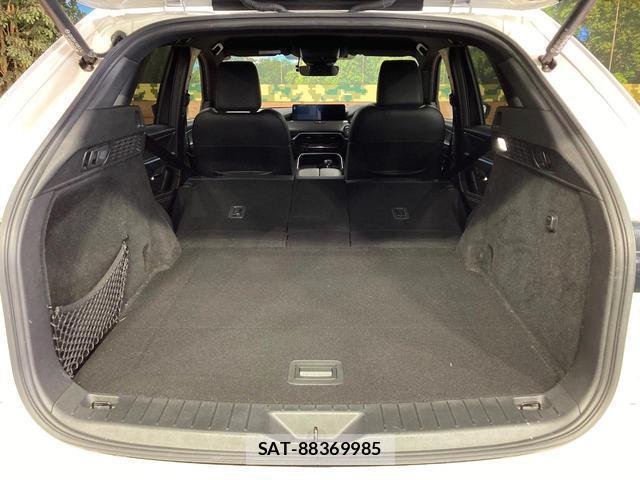 Mazda CX-60 2022-11 8874714-9