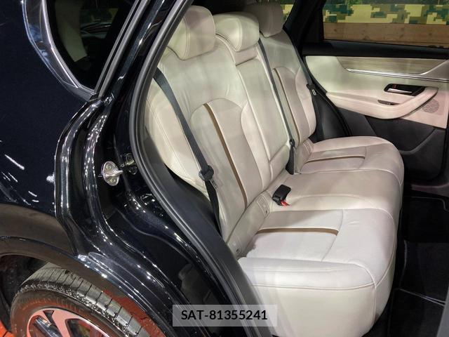 Mazda CX-60 2023-03 8874721-8