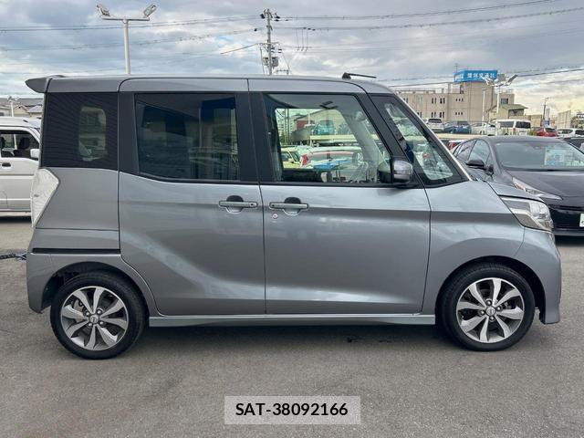 Nissan DAYZ ROOX 2015-09 8873209-15