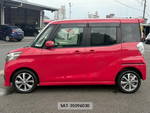 Nissan DAYZ ROOX 2014-07 8874202-11