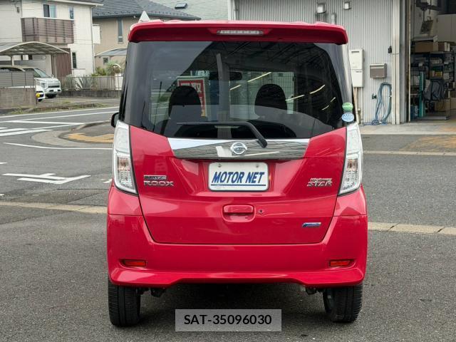 Nissan DAYZ ROOX 2014-07 8874202-13