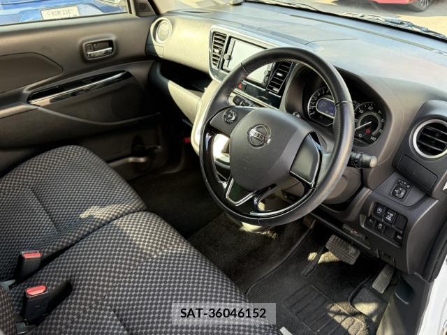 Nissan DAYZ ROOX 2017-09 8874311-14