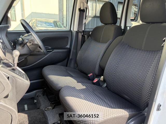 Nissan DAYZ ROOX 2017-09 8874311-16