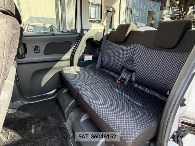Nissan DAYZ ROOX 2017-09 8874311-19