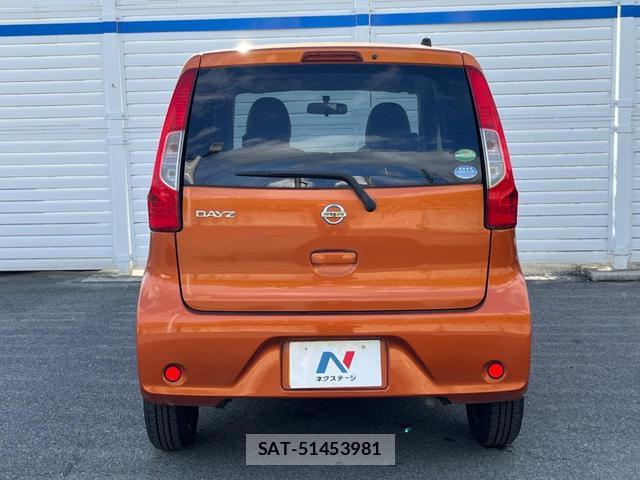 Nissan DAYZ 2017-08 8872650-11