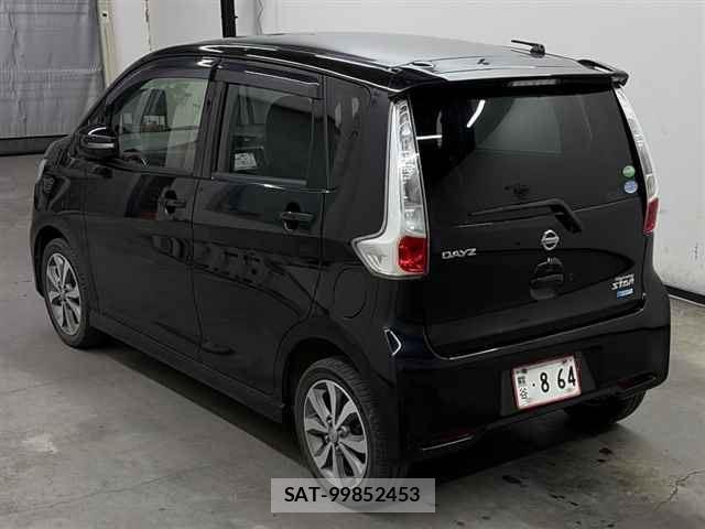 Nissan DAYZ 2013-12 8873132-1