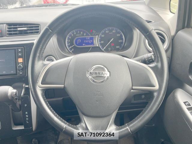 Nissan DAYZ 2014-02 8874132-11