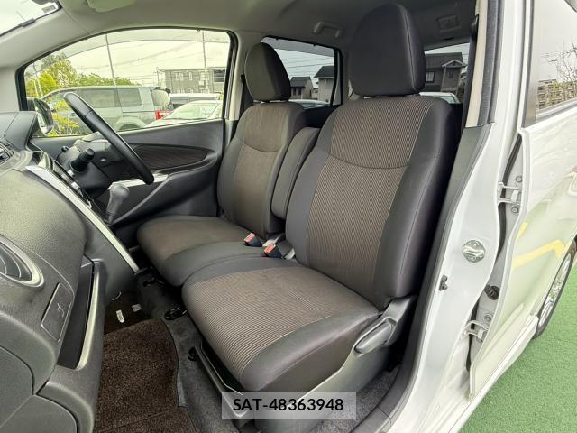 Nissan DAYZ 2015-04 8875015-19