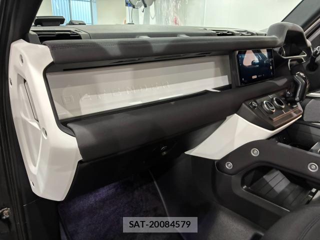 Land Rover DEFENDER 2022-02 8874087-14