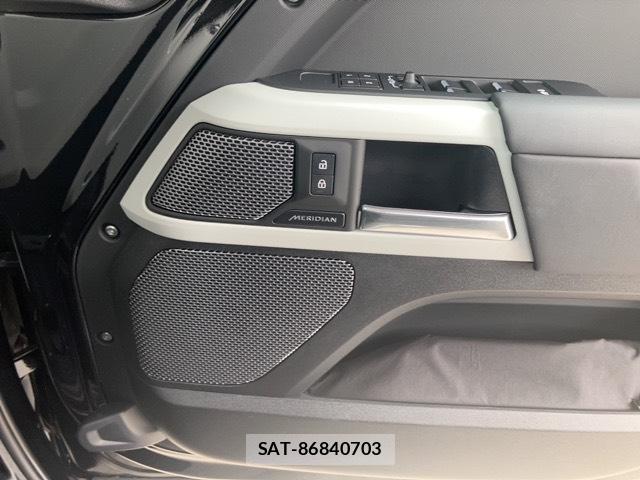 Land Rover DEFENDER 2023-12 8874592-7