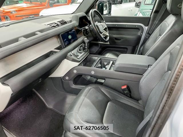 Land Rover DEFENDER 2022-01 8875901-5