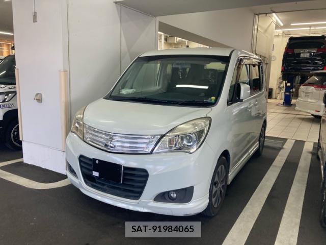 Mitsubishi DELICA 2014-11 8873659-1