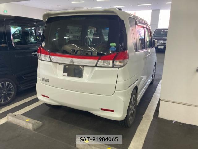 Mitsubishi DELICA 2014-11 8873659-4