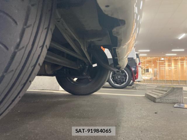 Mitsubishi DELICA 2014-11 8873659-5
