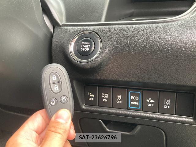 Mitsubishi DELICA 2017-06 8874038-10