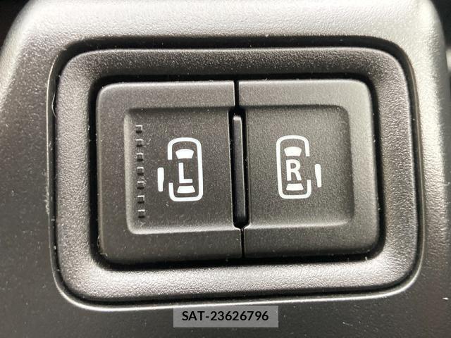 Mitsubishi DELICA 2017-06 8874038-7