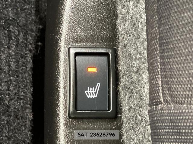 Mitsubishi DELICA 2017-06 8874038-9