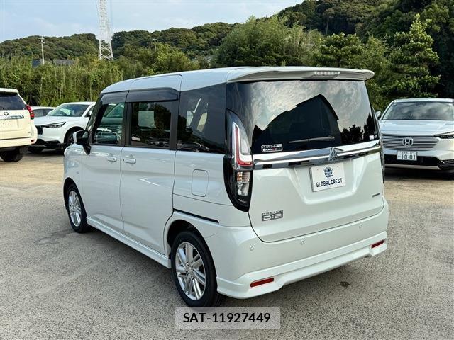 Mitsubishi DELICA 2025-09 8874100-12